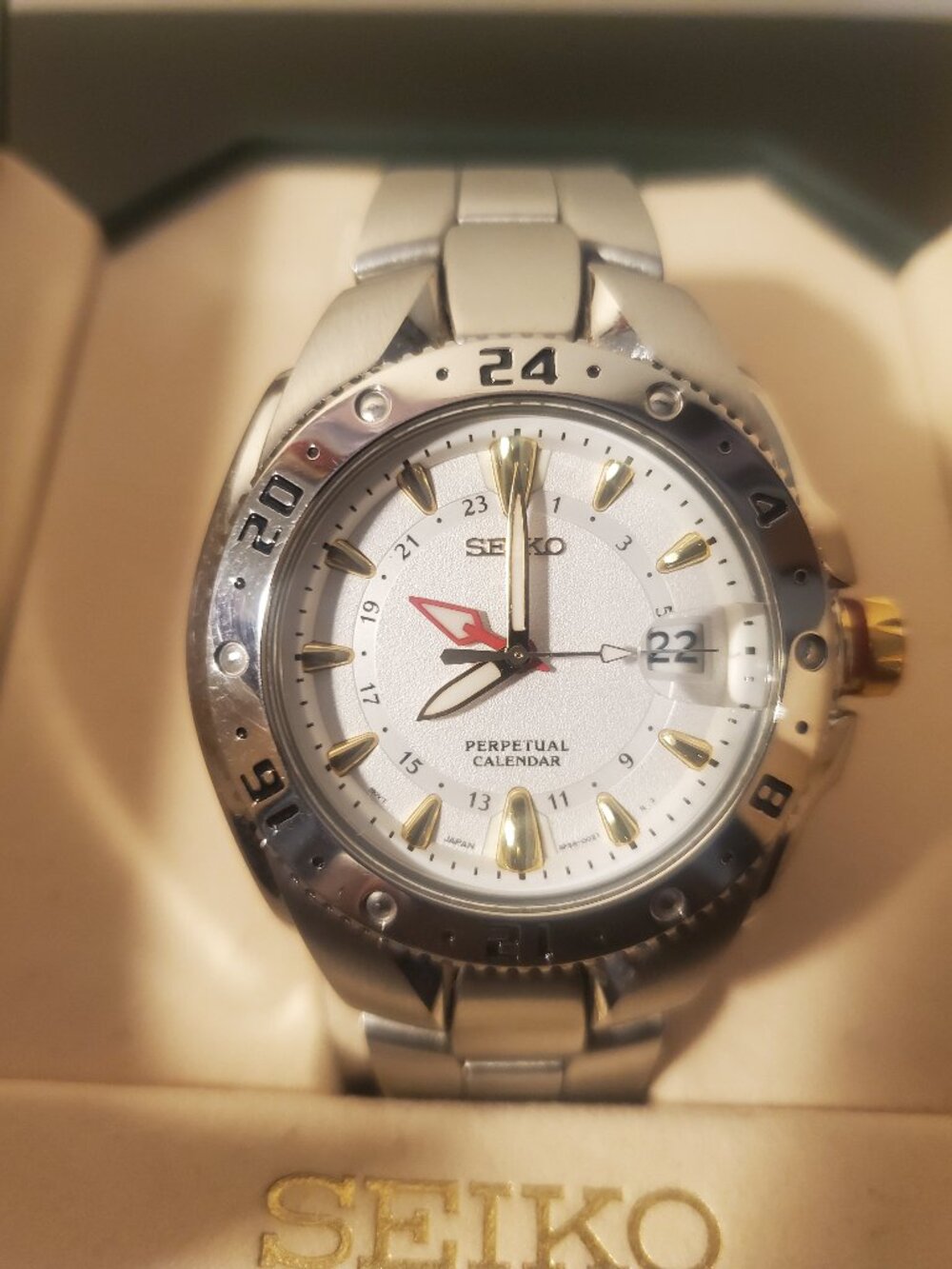 SEIKO PERPETUAL Calendar SLT021 Steel Silver Bracelet Quartz GMT Watch 100m